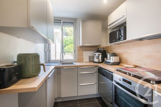 Appartement F3 à vendre - 3 pièces - 56.85 m2 - NICE - 06 - PROVENCE-ALPES-COTE-D-AZUR - Century 21 Lafage Transactions