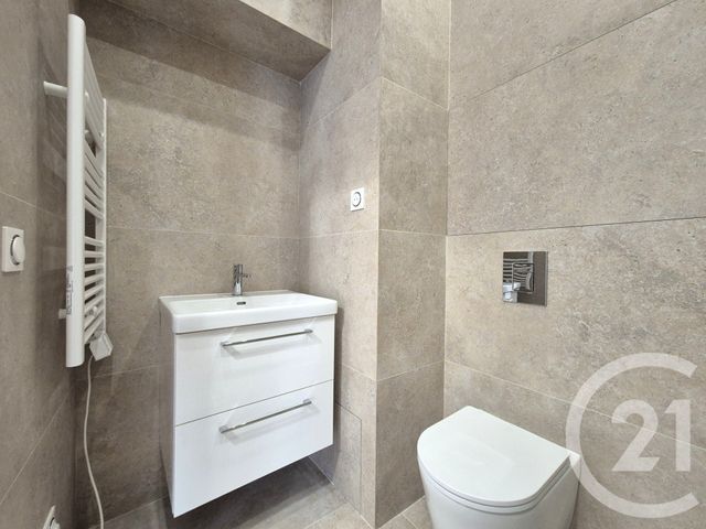 Appartement F2 à vendre - 2 pièces - 30.93 m2 - NICE - 06 - PROVENCE-ALPES-COTE-D-AZUR - Century 21 Lafage Transactions