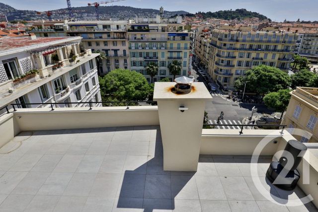 Appartement F3 à louer - 3 pièces - 124.09 m2 - NICE - 06 - PROVENCE-ALPES-COTE-D-AZUR - Century 21 Lafage Transactions