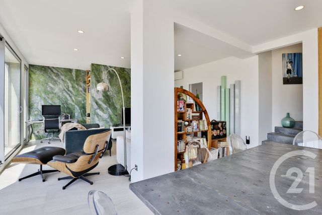Appartement F3 à louer - 3 pièces - 124.09 m2 - NICE - 06 - PROVENCE-ALPES-COTE-D-AZUR - Century 21 Lafage Transactions