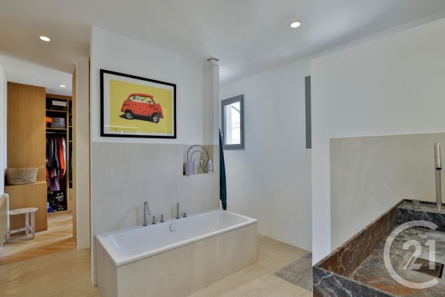 Appartement F3 à louer - 3 pièces - 124.09 m2 - NICE - 06 - PROVENCE-ALPES-COTE-D-AZUR - Century 21 Lafage Transactions