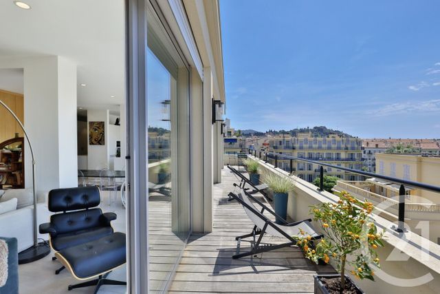 Appartement F3 à louer - 3 pièces - 124.09 m2 - NICE - 06 - PROVENCE-ALPES-COTE-D-AZUR - Century 21 Lafage Transactions