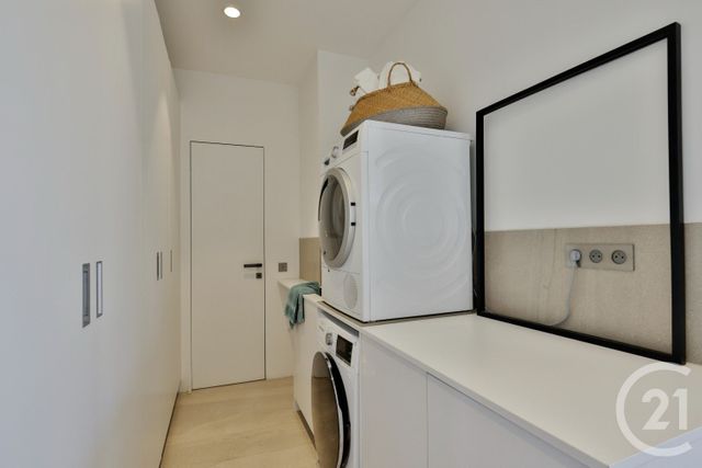 Appartement F3 à louer - 3 pièces - 124.09 m2 - NICE - 06 - PROVENCE-ALPES-COTE-D-AZUR - Century 21 Lafage Transactions