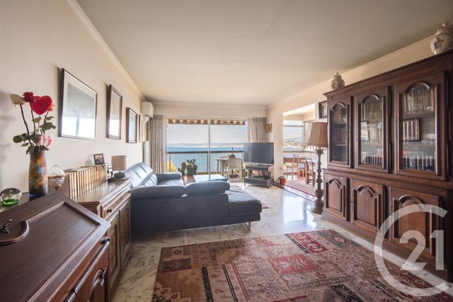 Appartement F3 à vendre - 3 pièces - 77.78 m2 - NICE - 06 - PROVENCE-ALPES-COTE-D-AZUR - Century 21 Lafage Transactions