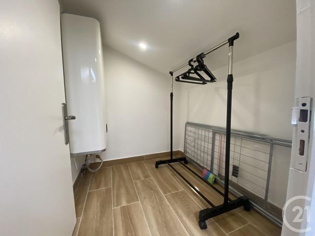 Appartement Duplex à louer - 2 pièces - 32.89 m2 - CAGNES SUR MER - 06 - PROVENCE-ALPES-COTE-D-AZUR - Century 21 Lafage Transactions