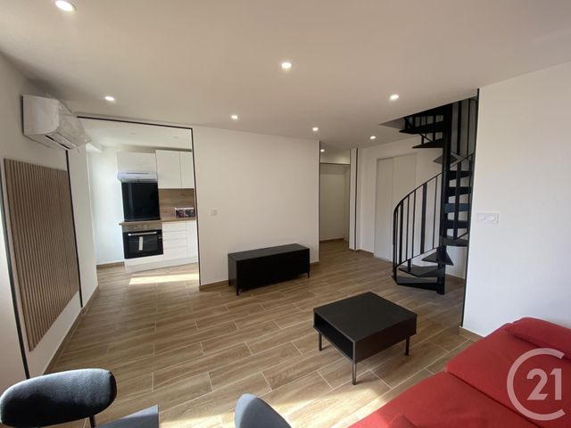 Appartement Duplex à louer - 2 pièces - 32.89 m2 - CAGNES SUR MER - 06 - PROVENCE-ALPES-COTE-D-AZUR - Century 21 Lafage Transactions