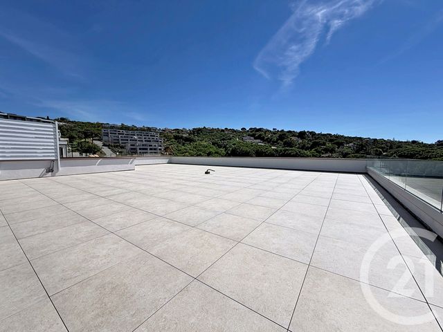 Appartement F4 à vendre - 4 pièces - 175.0 m2 - PIETROSELLA - 201 - CORSE - Century 21 Lafage Transactions
