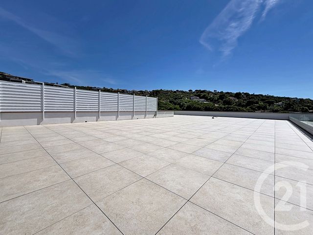 Appartement F4 à vendre - 4 pièces - 175.0 m2 - PIETROSELLA - 201 - CORSE - Century 21 Lafage Transactions