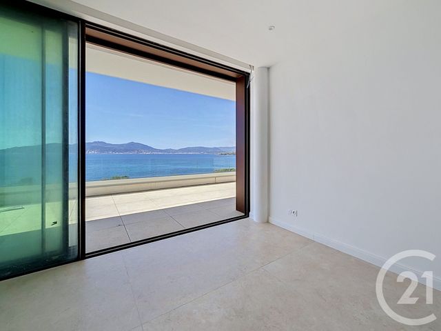 Appartement F4 à vendre - 4 pièces - 175.0 m2 - PIETROSELLA - 201 - CORSE - Century 21 Lafage Transactions