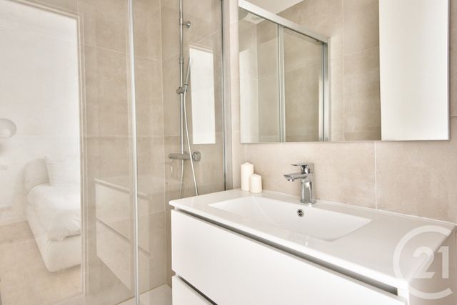 Appartement F3 à louer - 3 pièces - 47.48 m2 - NICE - 06 - PROVENCE-ALPES-COTE-D-AZUR - Century 21 Lafage Transactions