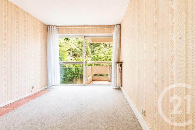 Appartement F4 à vendre - 4 pièces - 96.86 m2 - NICE - 06 - PROVENCE-ALPES-COTE-D-AZUR - Century 21 Lafage Transactions