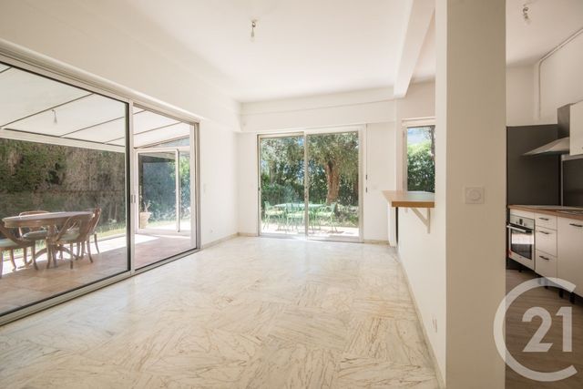 Appartement F4 à vendre - 4 pièces - 87.6 m2 - NICE - 06 - PROVENCE-ALPES-COTE-D-AZUR - Century 21 Lafage Transactions