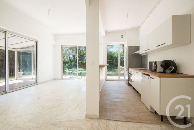 Appartement F4 à vendre - 4 pièces - 87.6 m2 - NICE - 06 - PROVENCE-ALPES-COTE-D-AZUR - Century 21 Lafage Transactions