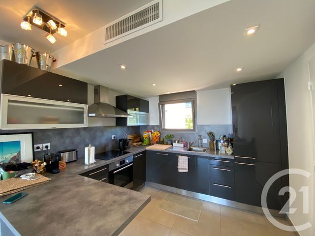 Appartement F2 à louer - 2 pièces - 48.4 m2 - NICE - 06 - PROVENCE-ALPES-COTE-D-AZUR - Century 21 Lafage Transactions