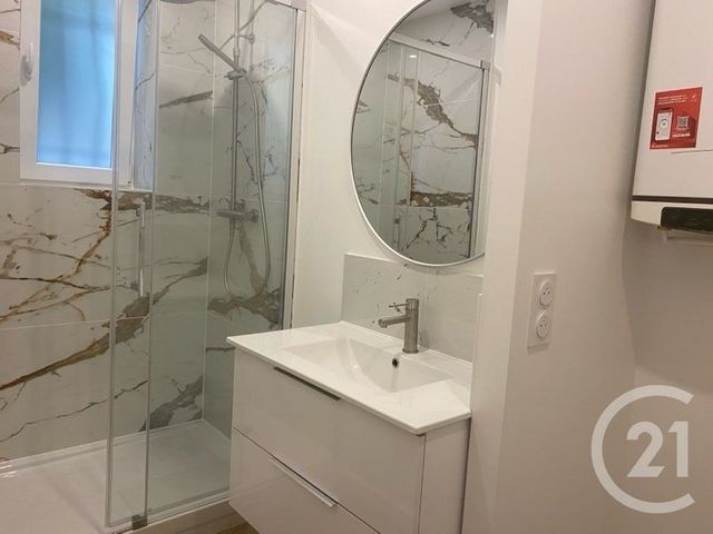 Appartement F1 à louer - 1 pièce - 20.66 m2 - NICE - 06 - PROVENCE-ALPES-COTE-D-AZUR - Century 21 Lafage Transactions