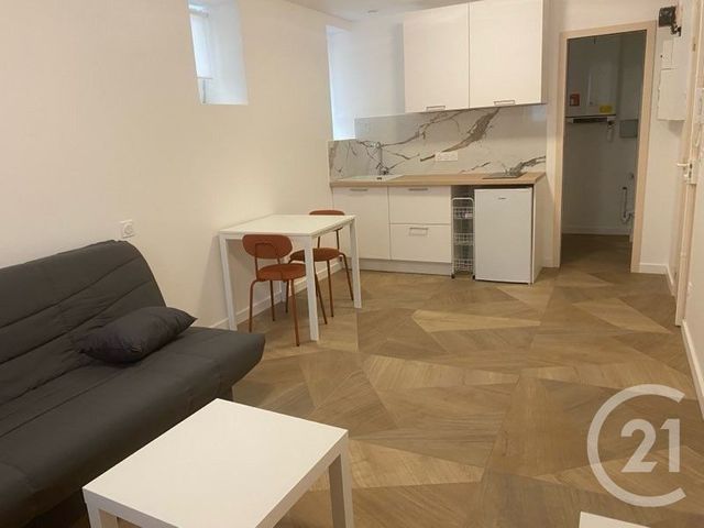 Appartement F1 à louer - 1 pièce - 20.66 m2 - NICE - 06 - PROVENCE-ALPES-COTE-D-AZUR - Century 21 Lafage Transactions