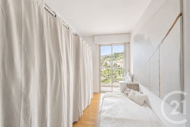 Appartement F4 à vendre - 4 pièces - 81.01 m2 - NICE - 06 - PROVENCE-ALPES-COTE-D-AZUR - Century 21 Lafage Transactions