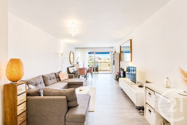 Appartement F4 à vendre - 4 pièces - 81.01 m2 - NICE - 06 - PROVENCE-ALPES-COTE-D-AZUR - Century 21 Lafage Transactions