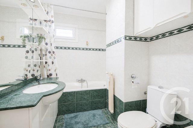 Appartement F4 à vendre - 4 pièces - 81.01 m2 - NICE - 06 - PROVENCE-ALPES-COTE-D-AZUR - Century 21 Lafage Transactions