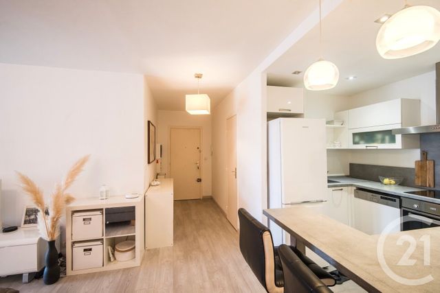 Appartement F4 à vendre - 4 pièces - 81.01 m2 - NICE - 06 - PROVENCE-ALPES-COTE-D-AZUR - Century 21 Lafage Transactions