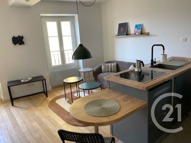 Appartement F2 à louer - 2 pièces - 44.58 m2 - NICE - 06 - PROVENCE-ALPES-COTE-D-AZUR - Century 21 Lafage Transactions