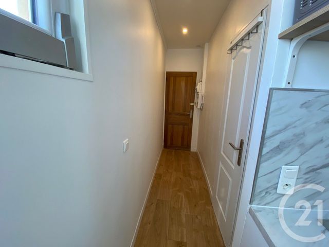 Appartement F1 à louer - 1 pièce - 19.15 m2 - NICE - 06 - PROVENCE-ALPES-COTE-D-AZUR - Century 21 Lafage Transactions