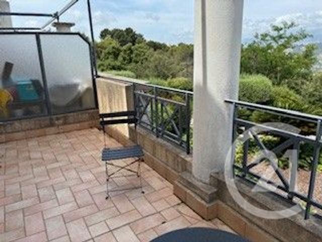 Appartement F2 à louer - 2 pièces - 29.0 m2 - NICE - 06 - PROVENCE-ALPES-COTE-D-AZUR - Century 21 Lafage Transactions