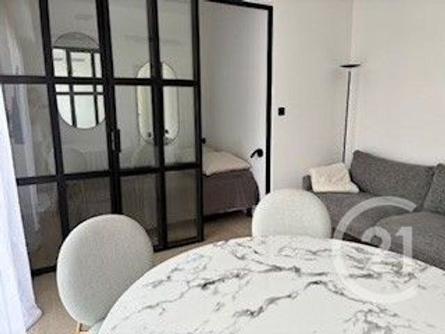 Appartement F2 à louer - 2 pièces - 31.6 m2 - NICE - 06 - PROVENCE-ALPES-COTE-D-AZUR - Century 21 Lafage Transactions