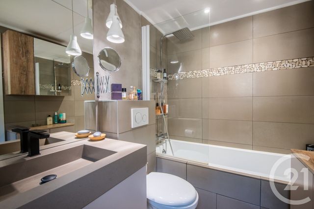 Appartement F6 à vendre - 6 pièces - 159.02 m2 - NICE - 06 - PROVENCE-ALPES-COTE-D-AZUR - Century 21 Lafage Transactions