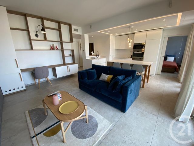 Appartement F2 à louer - 2 pièces - 56.27 m2 - NICE - 06 - PROVENCE-ALPES-COTE-D-AZUR - Century 21 Lafage Transactions
