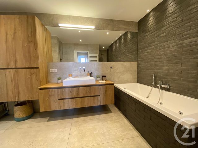 Appartement F2 à louer - 2 pièces - 56.27 m2 - NICE - 06 - PROVENCE-ALPES-COTE-D-AZUR - Century 21 Lafage Transactions