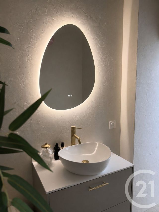 Appartement F2 à louer - 2 pièces - 43.31 m2 - NICE - 06 - PROVENCE-ALPES-COTE-D-AZUR - Century 21 Lafage Transactions