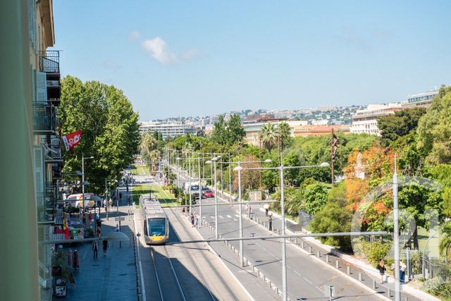 Appartement F2 à vendre - 2 pièces - 32.0 m2 - NICE - 06 - PROVENCE-ALPES-COTE-D-AZUR - Century 21 Lafage Transactions
