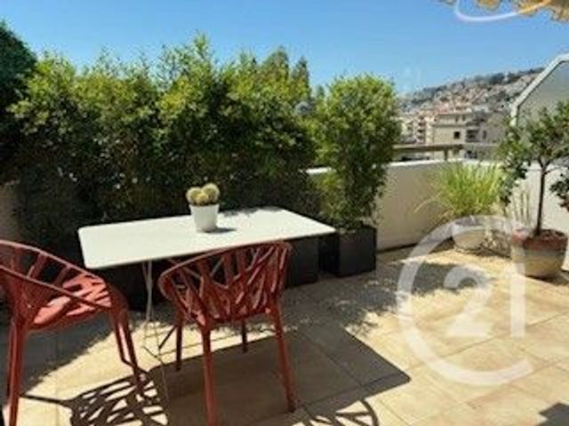 Appartement F3 à louer - 4 pièces - 111.03 m2 - NICE - 06 - PROVENCE-ALPES-COTE-D-AZUR - Century 21 Lafage Transactions