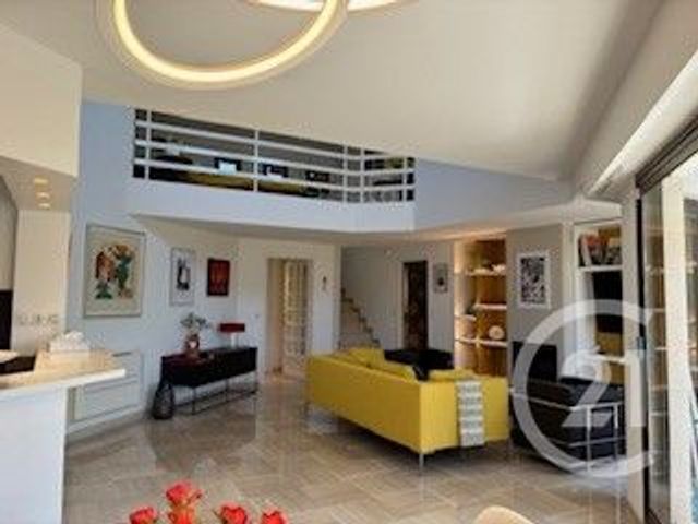 Appartement F3 à louer - 4 pièces - 111.03 m2 - NICE - 06 - PROVENCE-ALPES-COTE-D-AZUR - Century 21 Lafage Transactions