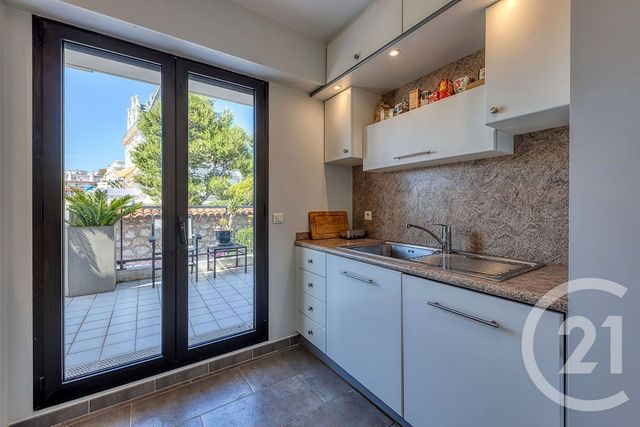 Appartement F3 à vendre - 3 pièces - 86.0 m2 - NICE - 06 - PROVENCE-ALPES-COTE-D-AZUR - Century 21 Lafage Transactions