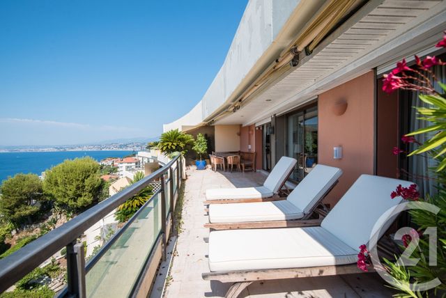 Appartement à vendre - 4 pièces - 117.48 m2 - NICE - 06 - PROVENCE-ALPES-COTE-D-AZUR - Century 21 Lafage Transactions