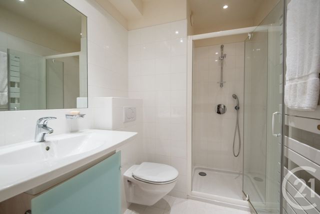 Appartement à vendre - 4 pièces - 117.48 m2 - NICE - 06 - PROVENCE-ALPES-COTE-D-AZUR - Century 21 Lafage Transactions