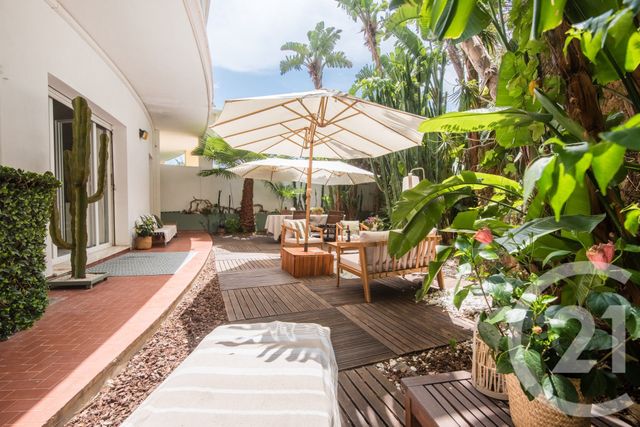 Appartement F3 à vendre - 3 pièces - 76.76 m2 - NICE - 06 - PROVENCE-ALPES-COTE-D-AZUR - Century 21 Lafage Transactions