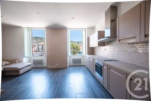 Appartement F3 à vendre - 3 pièces - 80.03 m2 - NICE - 06 - PROVENCE-ALPES-COTE-D-AZUR - Century 21 Lafage Transactions