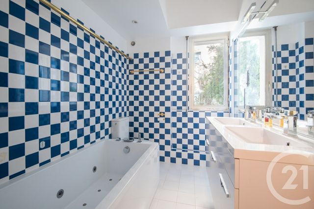 Appartement F3 à vendre - 3 pièces - 83.43 m2 - NICE - 06 - PROVENCE-ALPES-COTE-D-AZUR - Century 21 Lafage Transactions