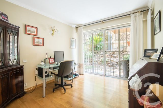 Appartement F3 à vendre - 3 pièces - 84.44 m2 - NICE - 06 - PROVENCE-ALPES-COTE-D-AZUR - Century 21 Lafage Transactions