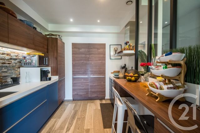 Appartement F5 à vendre - 5 pièces - 111.38 m2 - NICE - 06 - PROVENCE-ALPES-COTE-D-AZUR - Century 21 Lafage Transactions