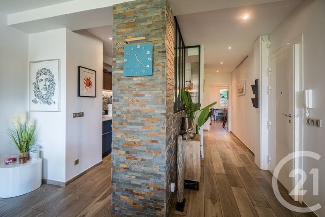 Appartement F5 à vendre - 5 pièces - 111.38 m2 - NICE - 06 - PROVENCE-ALPES-COTE-D-AZUR - Century 21 Lafage Transactions