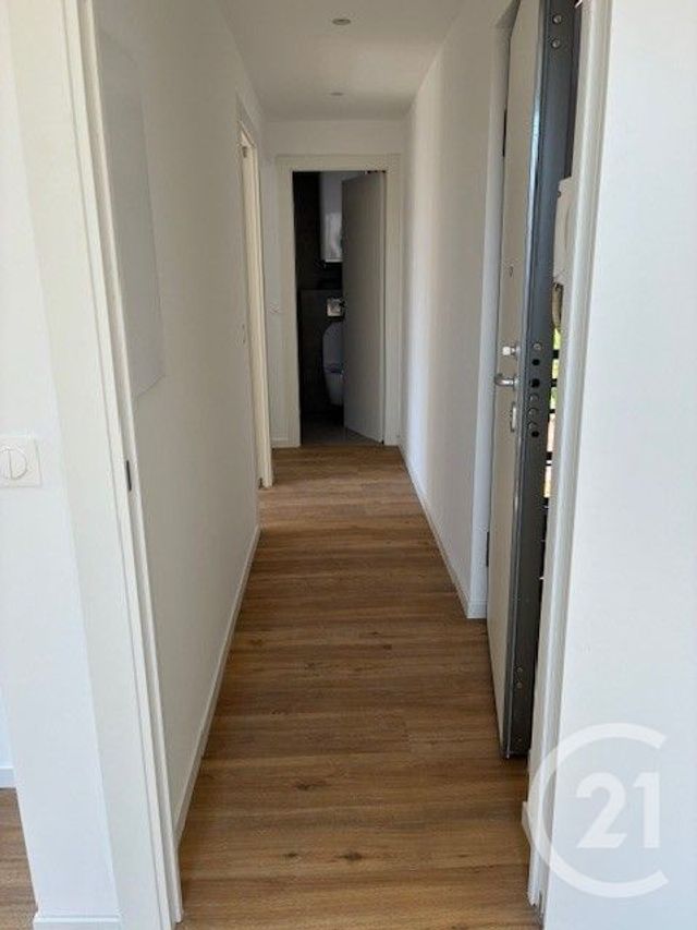 Appartement F2 à louer - 2 pièces - 34.86 m2 - NICE - 06 - PROVENCE-ALPES-COTE-D-AZUR - Century 21 Lafage Transactions