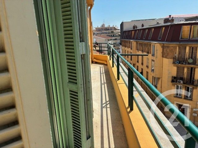 Appartement F2 à louer - 2 pièces - 34.86 m2 - NICE - 06 - PROVENCE-ALPES-COTE-D-AZUR - Century 21 Lafage Transactions