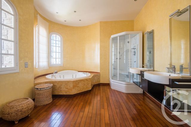 maison à vendre - 8 pièces - 286.57 m2 - NICE - 06 - PROVENCE-ALPES-COTE-D-AZUR - Century 21 Lafage Transactions