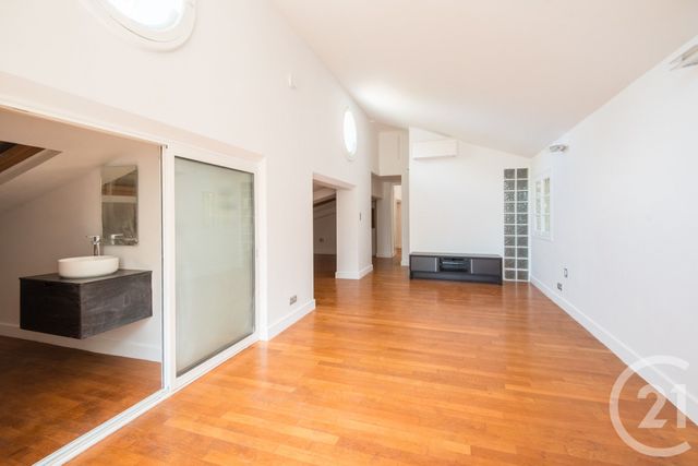 maison à vendre - 8 pièces - 286.57 m2 - NICE - 06 - PROVENCE-ALPES-COTE-D-AZUR - Century 21 Lafage Transactions