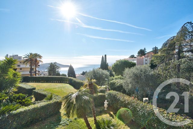 Appartement F3 à louer VILLEFRANCHE SUR MER