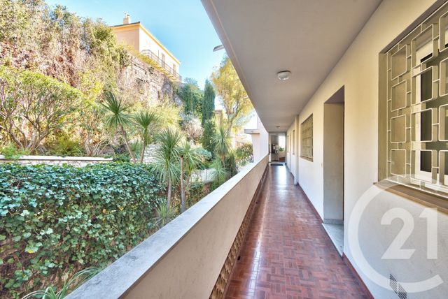 Appartement F3 à louer - 3 pièces - 74.64 m2 - VILLEFRANCHE SUR MER - 06 - PROVENCE-ALPES-COTE-D-AZUR - Century 21 Lafage Transactions